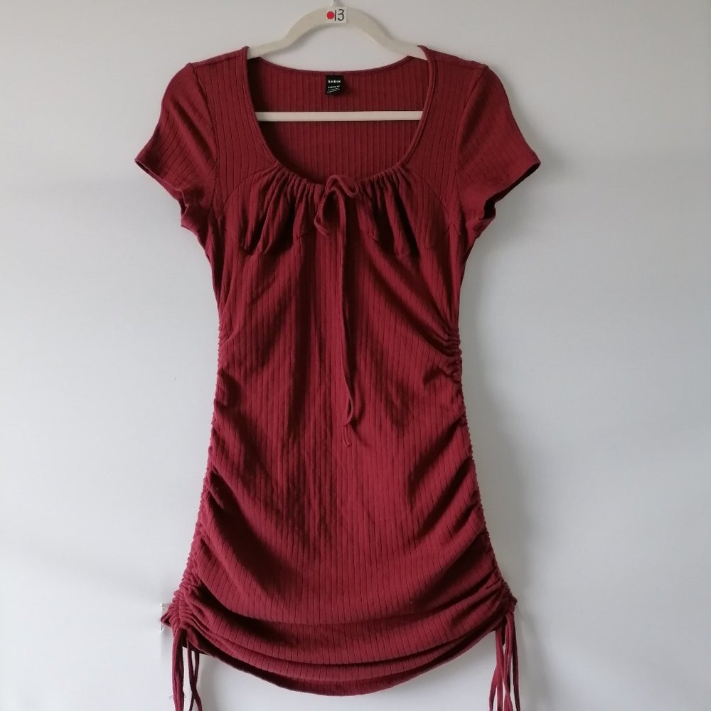 Shein Womens Maroon Short Sleeve Round Neck Ribbed Ruched Bodycon Dress Size L